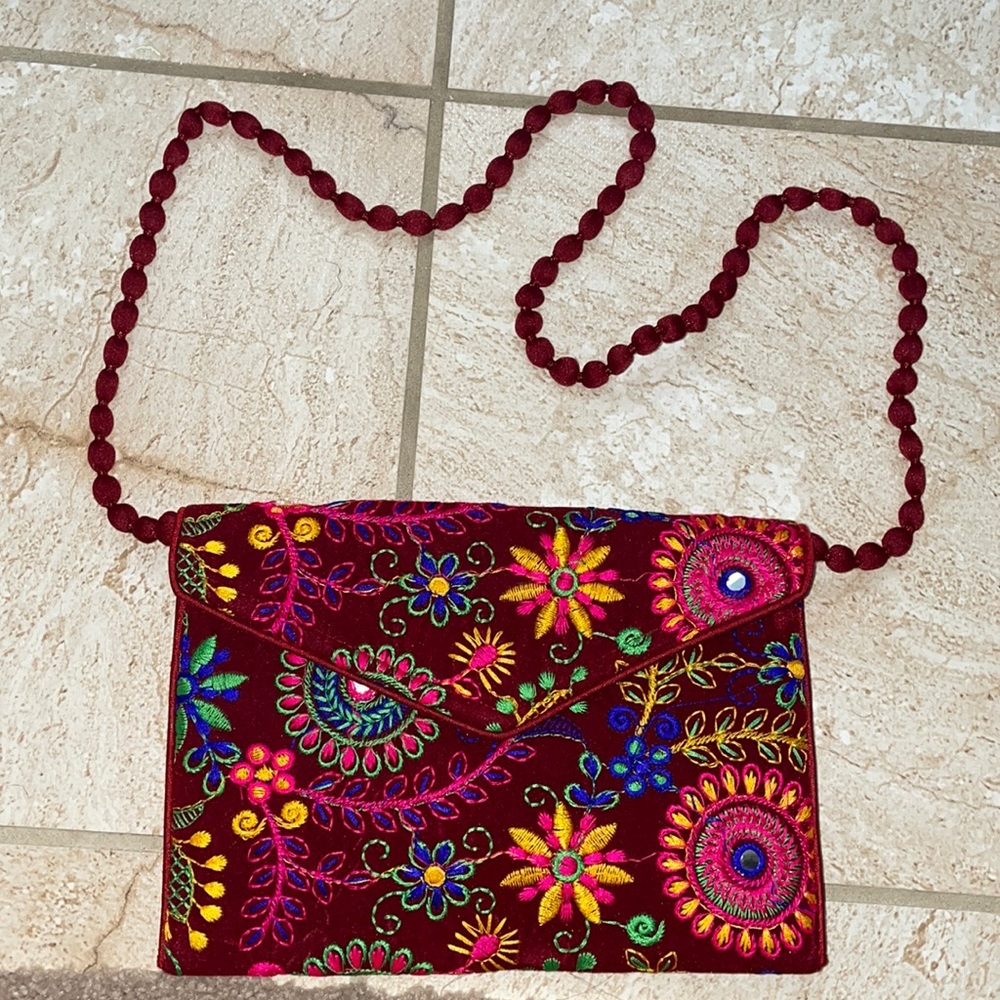 Brand new cloth handbag with beautiful thread work